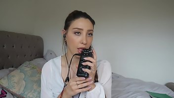 bakbuk asmr super tongue mouth sounds