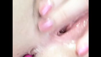 little__slut pussy up close Chaturbate porn