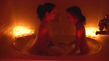 Heather Emilylynne pumpkinspice gg bubbly experience ManyVids