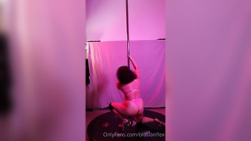 Blasianflexnina So On Fridays I Will Be Trying To Change Up My Feed w/ Pole Dancing Performances For You xxx onlyfans porn videos