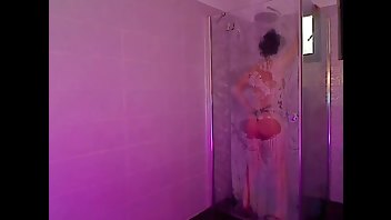 AmeliaNaked MFC shower cam porn vids