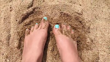 Annah12 dirty ass feet 2018_07_24 | ManyVids Free Porn Videos
