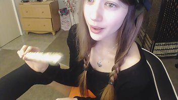MissAlice_94 Candy Cane Dildo blow job MFC, MyFreeCams clips