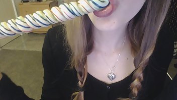 MissAlice_94 Candy Cane Dildo blow job MFC, MyFreeCams clips