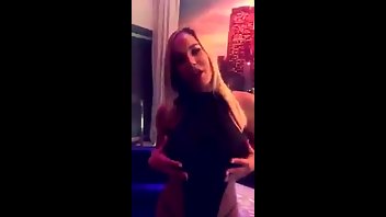 Olivia Austin shows off sexy figure premium free cam snapchat & manyvids porn videos