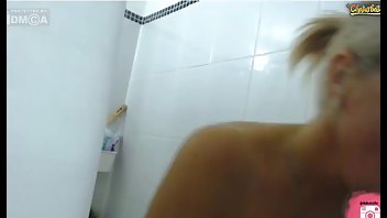 _mari_ mum Chaturbate shower webcam video