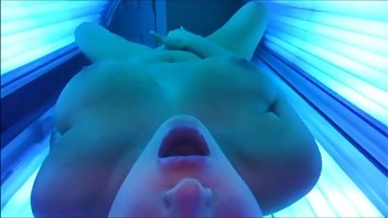 HayleesWorld voyeur tanning bed pussy masturbation | Tan Body, Big Ass