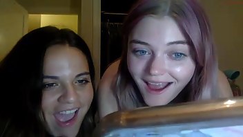 collegeslutzzzz Chaturbate webcam porn videos