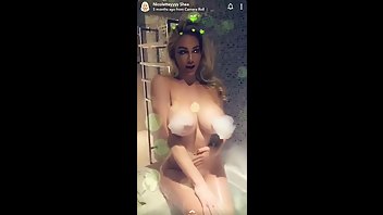 nicolette shea bathtub tease snapchat xxx porn videos