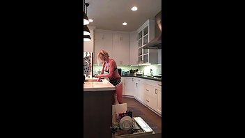original_suzyflooze housemaid. part 1- pa xxx onlyfans porn videos